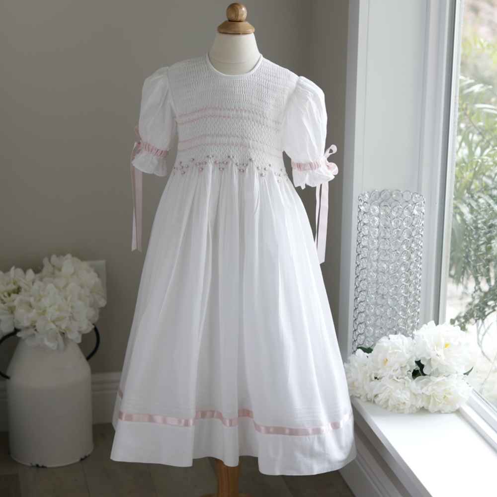Strasburg Dress Smocked White Pink Trim Size 6/7 Special Occassion Portrait